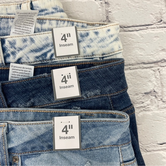 Time and Tru Women's Jean Shorts - Light Blue, Dark Blue, Camo Size 18 Bundle - Picture 10 of 10